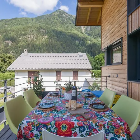 Domek alpejski Maison Quartz *